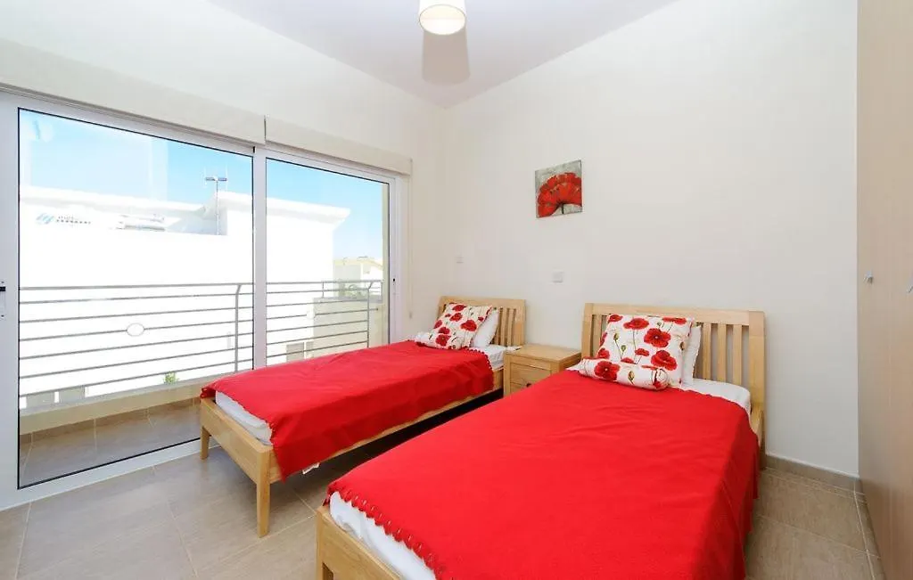 Villa Dafnis Helios - Lovely 3 Bedroom Protaras Villa With Pool - Close To Fig Tree Bay Beach 0*,